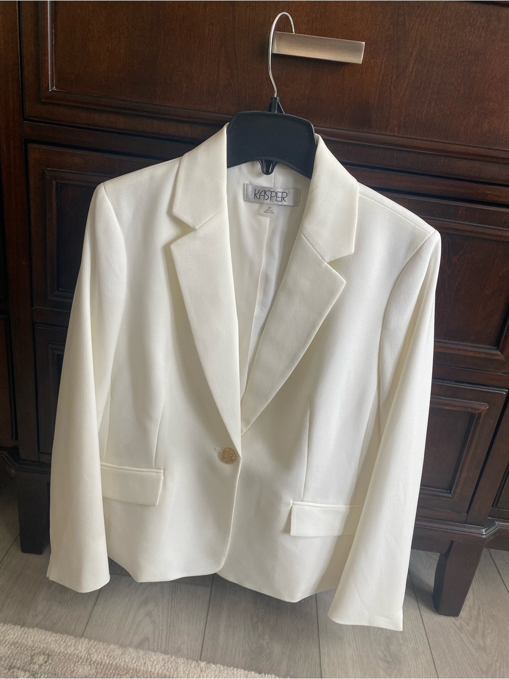 Kasper Women's Ivory Single-Button Blazer